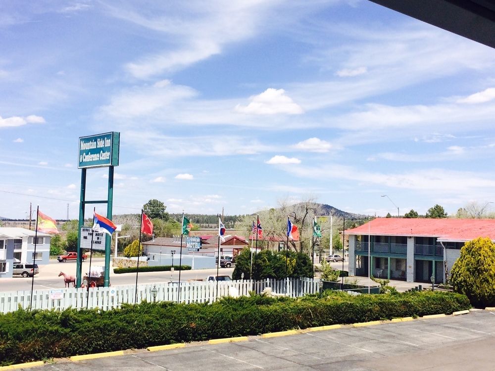 威廉姆斯-大峡谷红屋顶plus+酒店 威廉斯 外观 照片
